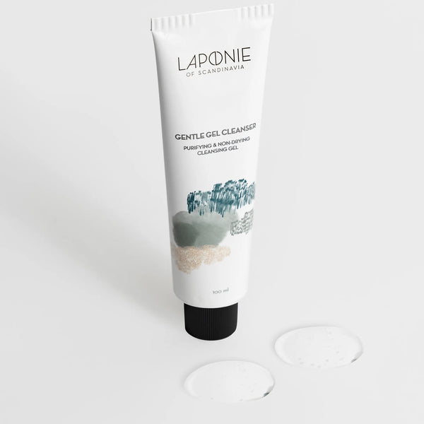 Laponie Gentle Gel Cleanser with clear gel swatch